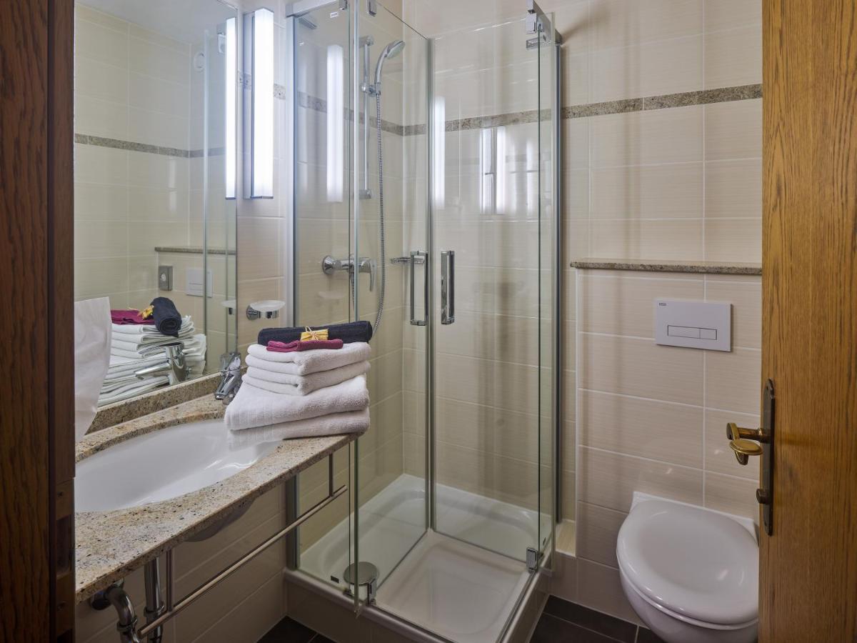 Design Apartments & Zimmer - Zugspitze Leutasch Eksteriør bilde