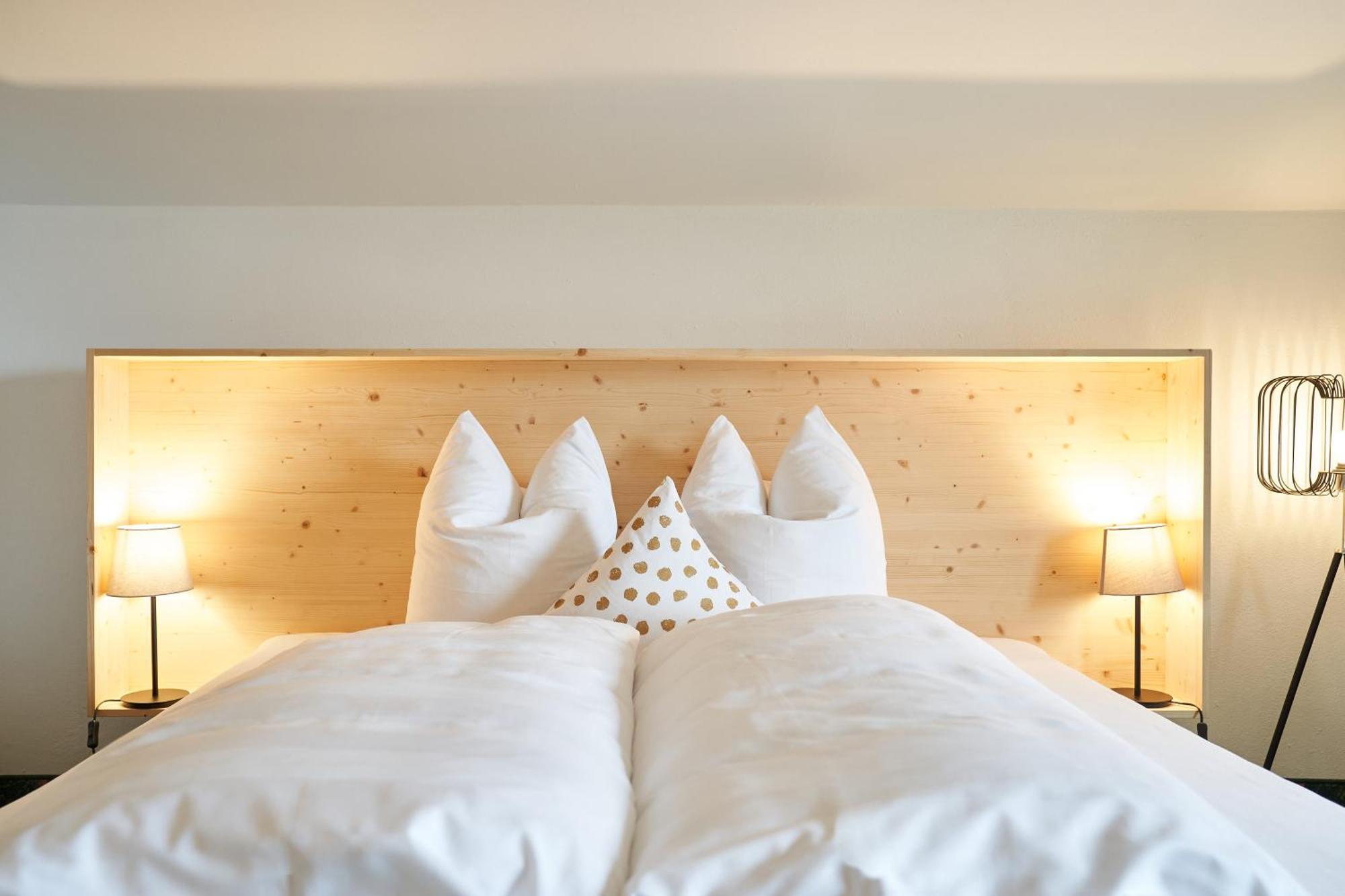 Design Apartments & Zimmer - Zugspitze Leutasch Eksteriør bilde